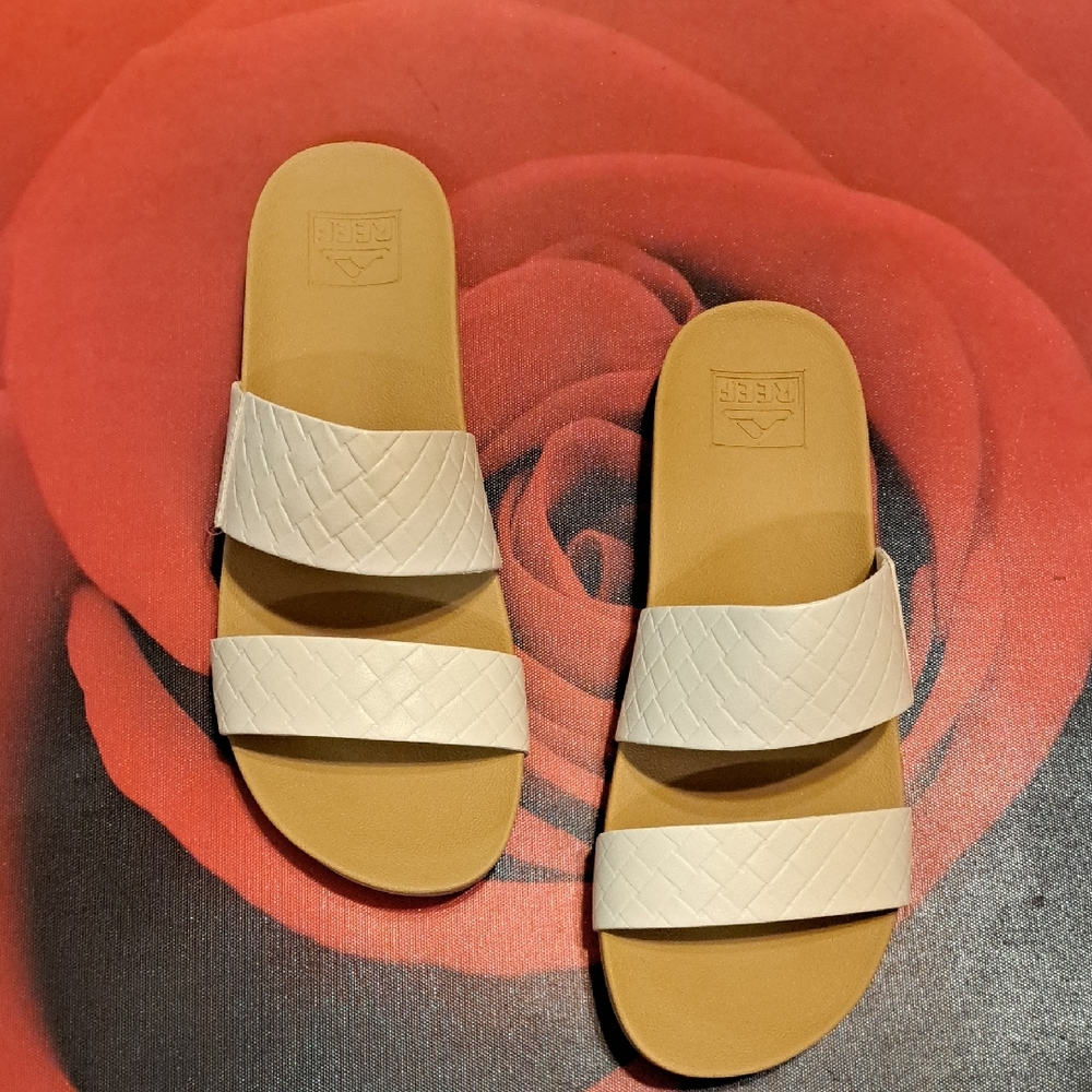 Reef Women's Sandals in White and Tan